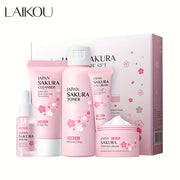 The new Sakura five-piece gift box, moisturizing + moisturizing + essence cream Light Beige care set, a set of multi-purpose, exquisite and beautiful Light Beige care gift box, a good choice for gifts