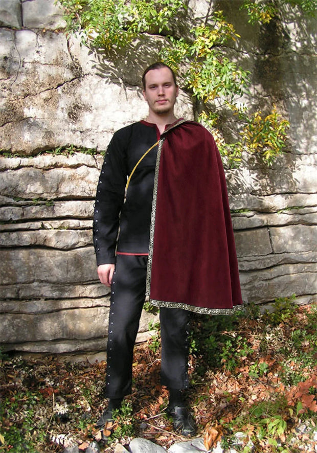 DAZCOS Medieval Tudor Cape Renaissance Cavalier Half Shoulder Shawl Black Hooded Shrug Ranger's Cloak LARP Costume Halloween