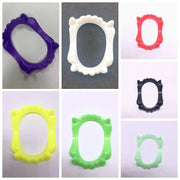 10 pcs/set Glow Luminous Dentures Werewolf Cosplay Costume Prop Halloween Fake Teeth Plastic Zombie Fake Teeth