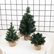 Mini Christmas Trees Green Artificial Plants Home Desktop Ornaments Window Christmas Artificial Potted Plants Burlap Decoration