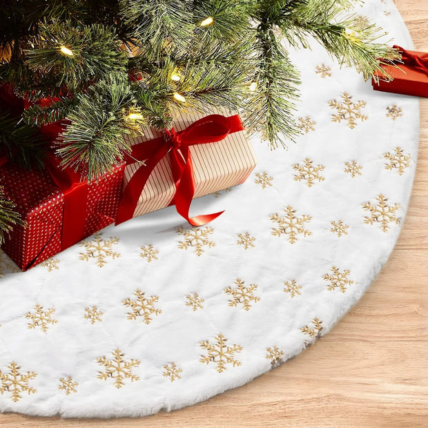 Elegant Embroidered Craft Christmas Tree Skirt White Plush Silver Sequin Snowflake Pattern for Holiday Party Decor