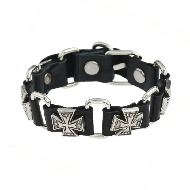 Hip Hop Rock PU Leather Bracelet Men and Women Punk Spikes Rivets Skull Heart Cross Creative Party Bracelet Jewelry Accessories