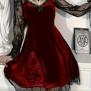 Plus Size, Dark European Hip-Hop Style Contrast Lace Fashion Bustier Flare Sleeve Plus Size Dress